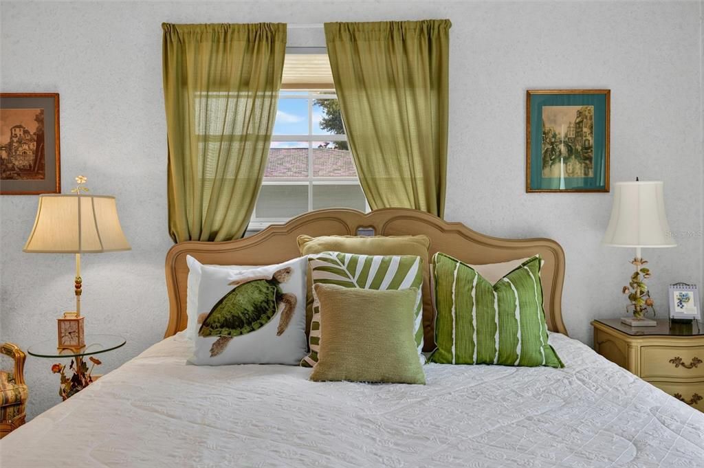 For Sale: $461,000 (3 beds, 2 baths, 2364 Square Feet)