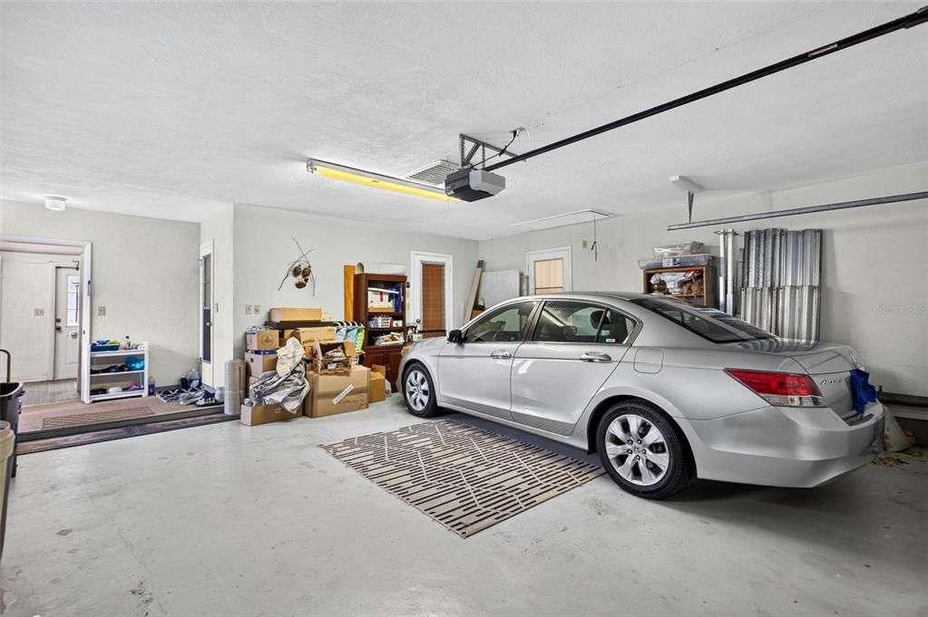 For Sale: $461,000 (3 beds, 2 baths, 2364 Square Feet)