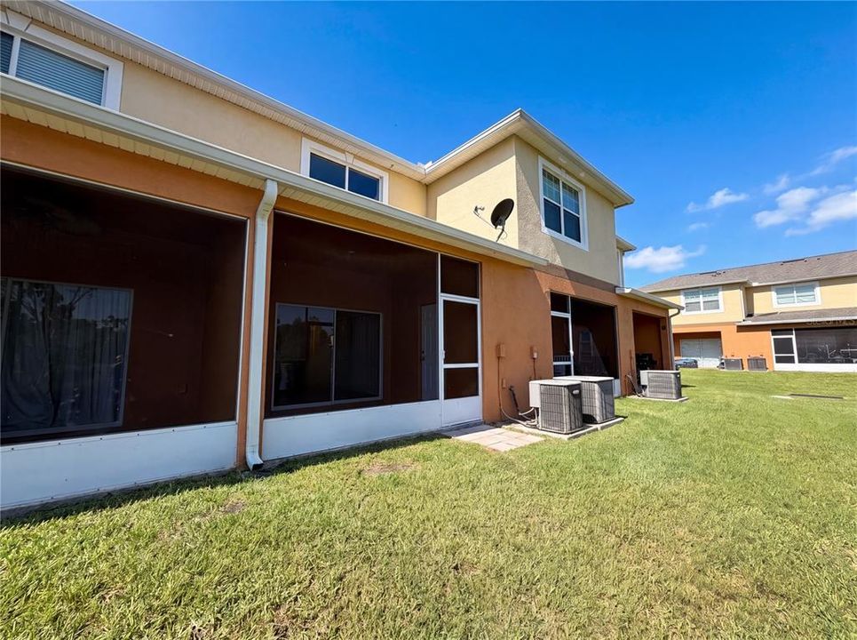 На продажу: $175,000 (2 спален, 2 ванн, 1224 Квадратных фут)