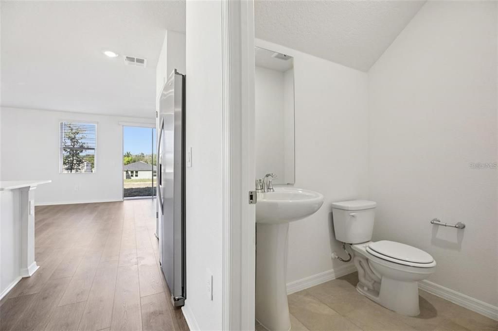 В аренду: $1,900 (3 спален, 2 ванн, 1566 Квадратных фут)