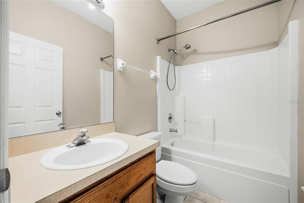 En Venta: $364,888 (3 camas, 2 baños, 1550 Pies cuadrados)
