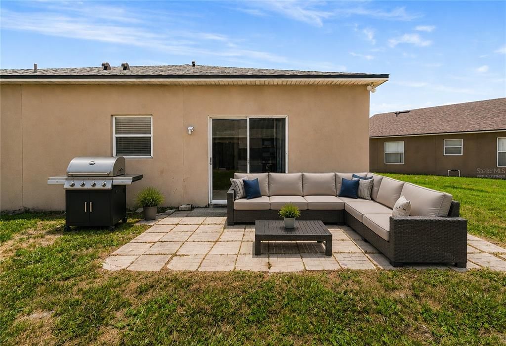 En Venta: $364,888 (3 camas, 2 baños, 1550 Pies cuadrados)