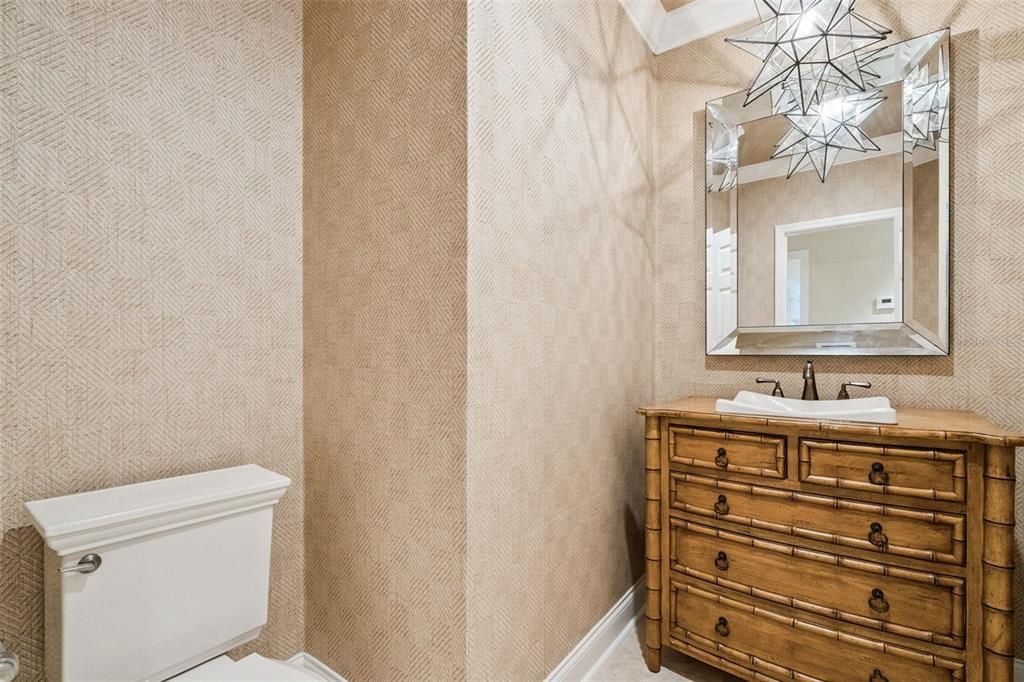 На продажу: $995,000 (2 спален, 2 ванн, 2591 Квадратных фут)