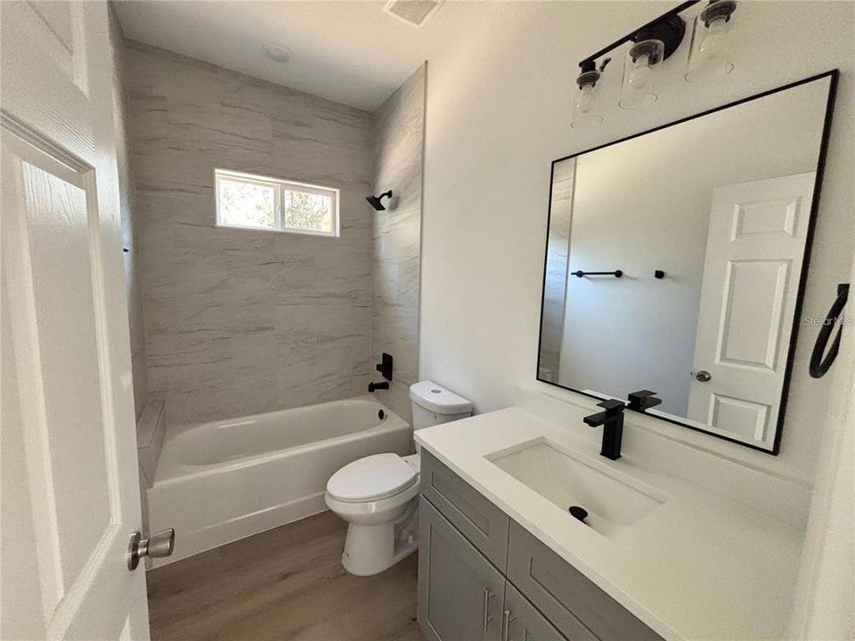 В аренду: $1,900 (3 спален, 2 ванн, 1540 Квадратных фут)
