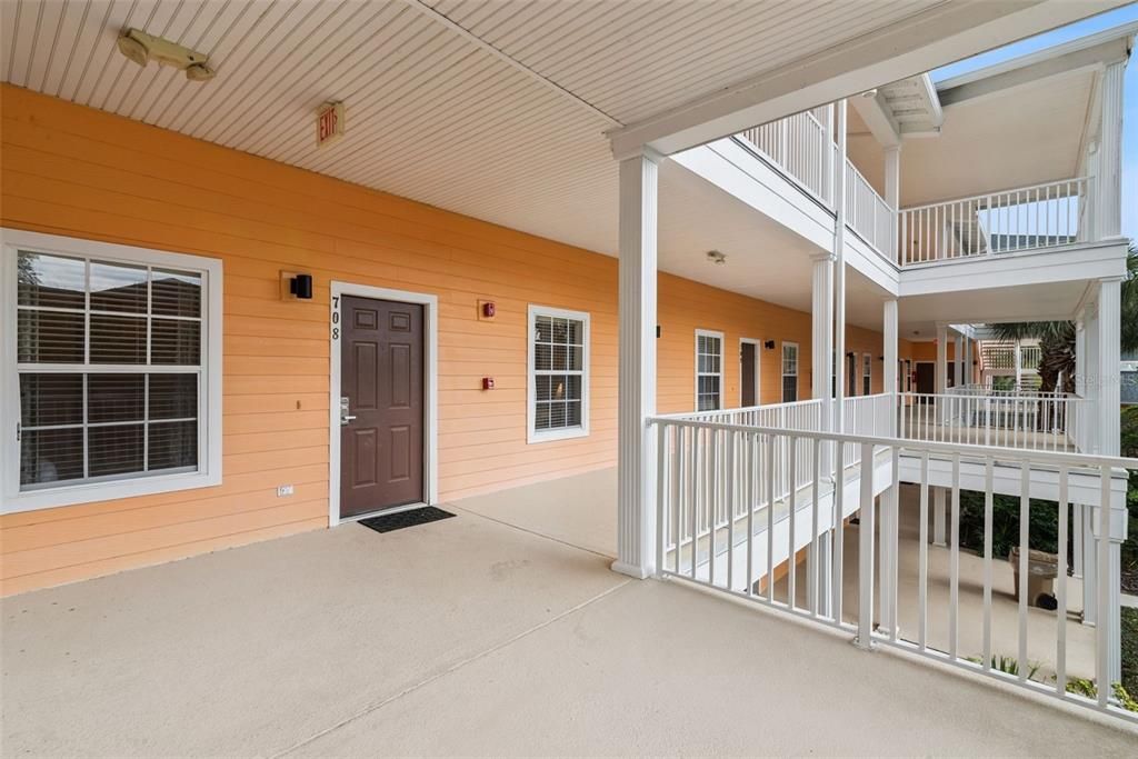 На продажу: $189,999 (3 спален, 2 ванн, 1227 Квадратных фут)
