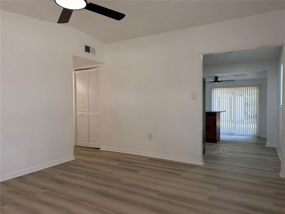 En Venta: $279,900 (3 camas, 2 baños, 1091 Pies cuadrados)