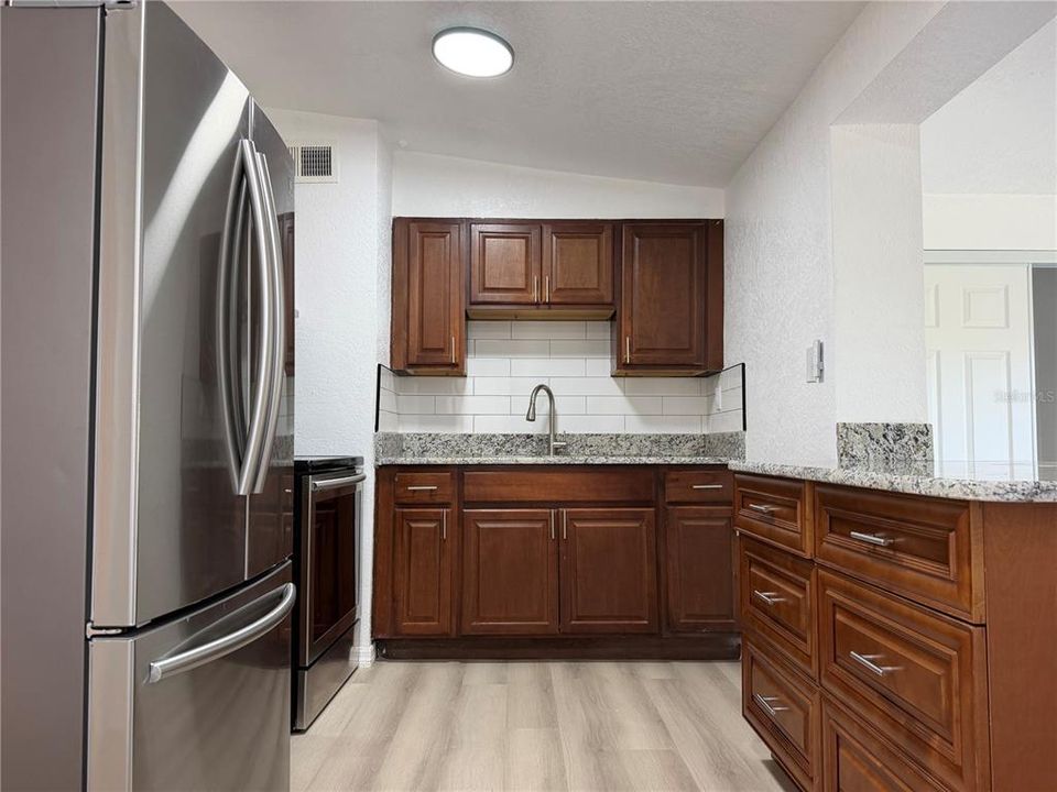En Venta: $279,900 (3 camas, 2 baños, 1091 Pies cuadrados)