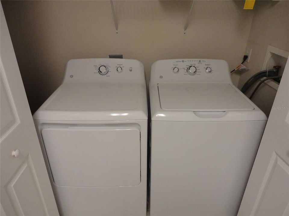 For Rent: $1,800 (2 beds, 2 baths, 1088 Square Feet)