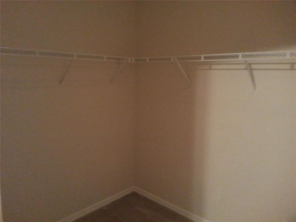 В аренду: $1,890 (2 спален, 2 ванн, 1276 Квадратных фут)