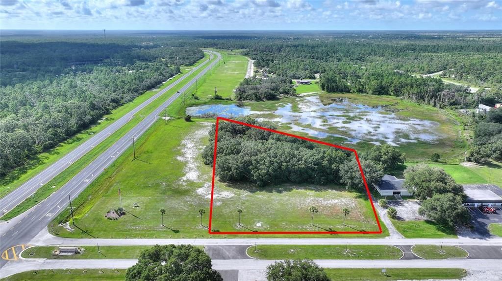 На продажу: $325,000 (1.97 acres)