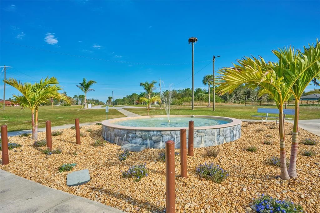 На продажу: $325,000 (1.97 acres)