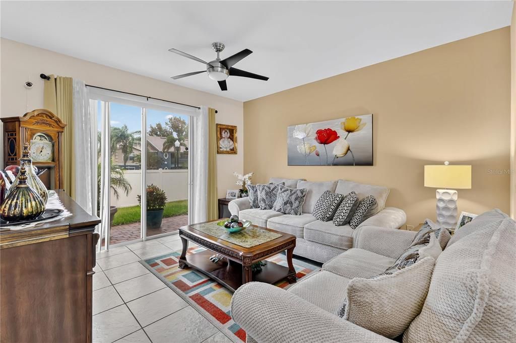For Sale: $330,000 (3 beds, 2 baths, 1880 Square Feet)
