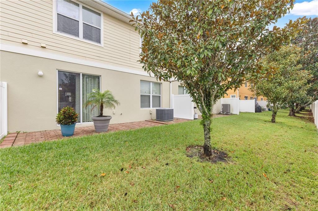 For Sale: $330,000 (3 beds, 2 baths, 1880 Square Feet)