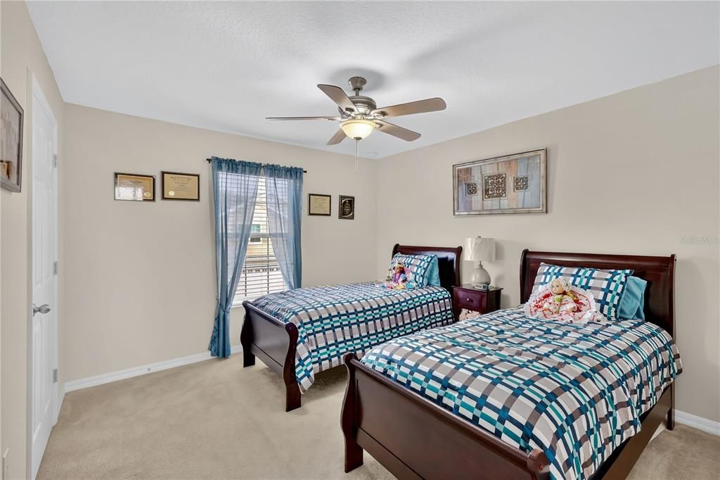 For Sale: $330,000 (3 beds, 2 baths, 1880 Square Feet)