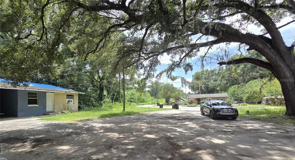 For Sale: $425,000 (8 beds, 0 baths, 2716 Square Feet)