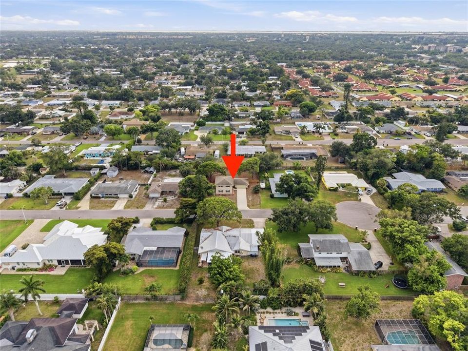 En Venta: $475,000 (4 camas, 2 baños, 2105 Pies cuadrados)