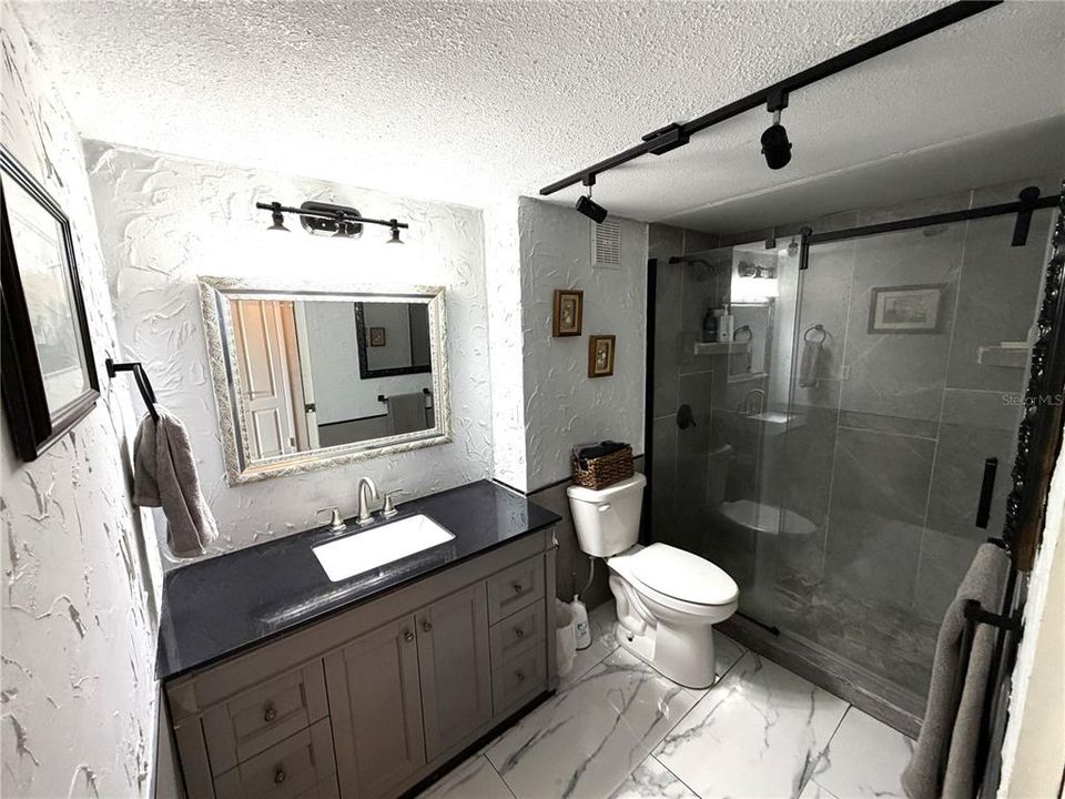 В аренду: $2,500 (1 спален, 1 ванн, 680 Квадратных фут)
