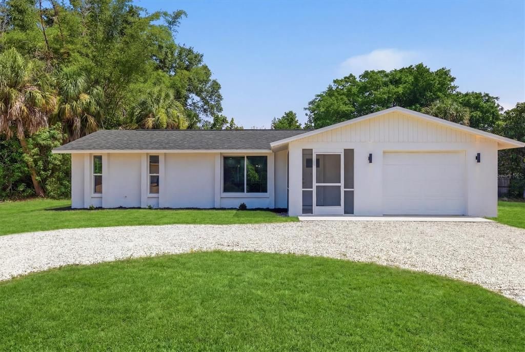 For Sale: $329,000 (3 beds, 2 baths, 1248 Square Feet)