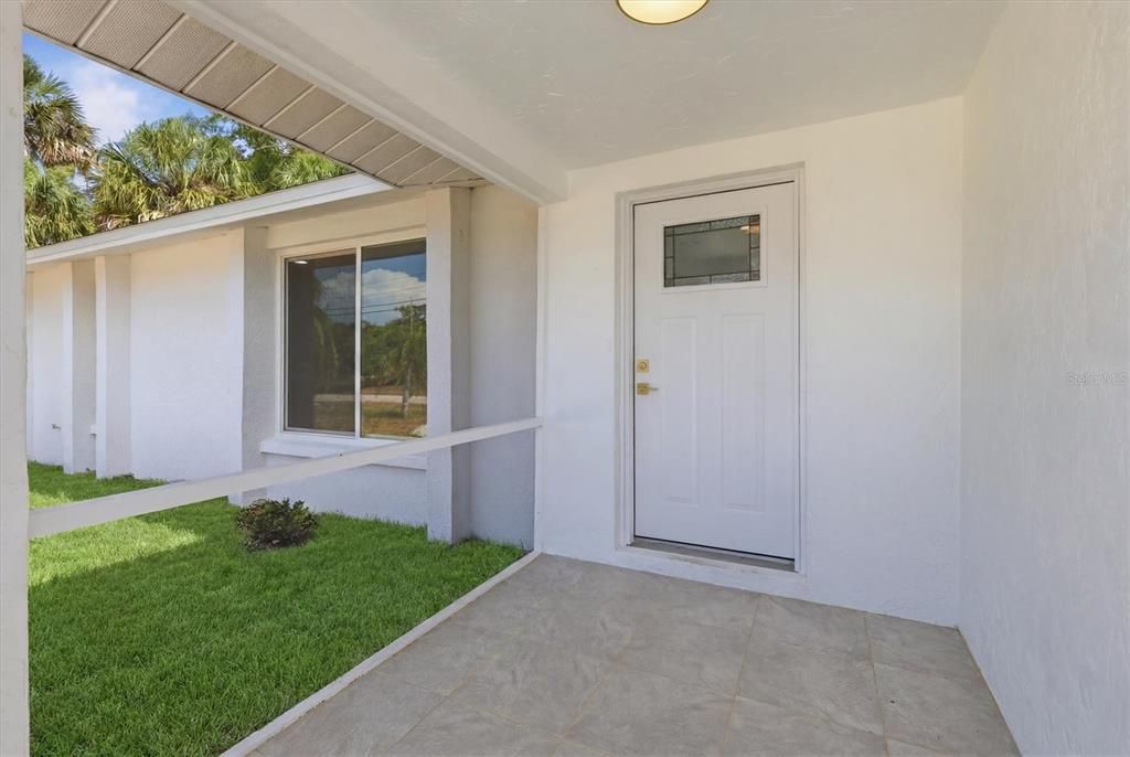 For Sale: $329,000 (3 beds, 2 baths, 1248 Square Feet)