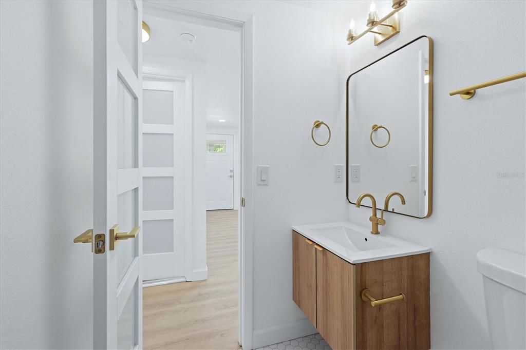 For Sale: $329,000 (3 beds, 2 baths, 1248 Square Feet)