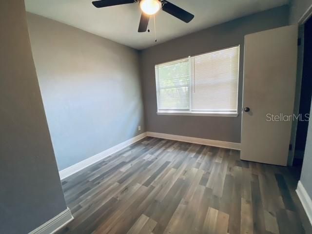 В аренду: $2,595 (4 спален, 2 ванн, 1347 Квадратных фут)
