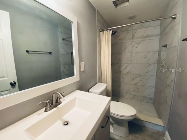 В аренду: $2,595 (4 спален, 2 ванн, 1347 Квадратных фут)
