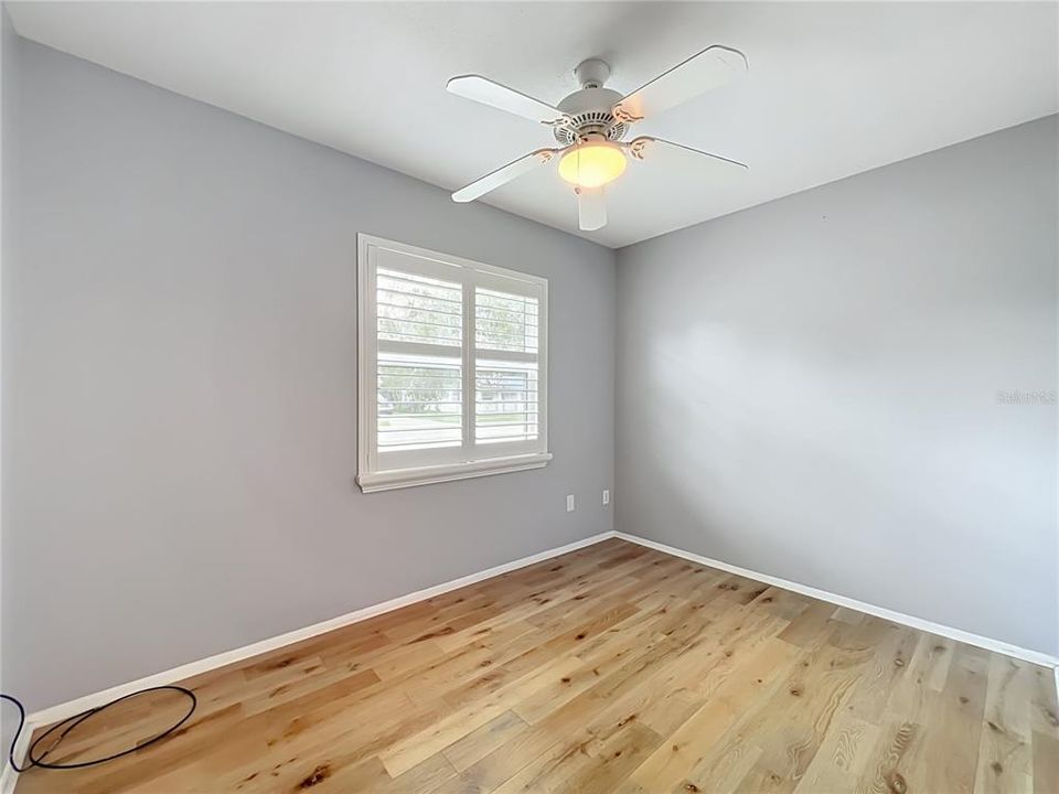 For Sale: $320,000 (3 beds, 1 baths, 1015 Square Feet)