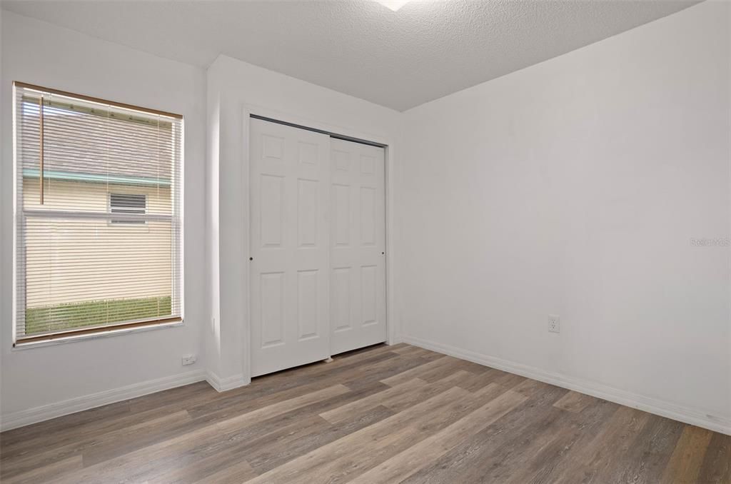 For Sale: $260,000 (3 beds, 2 baths, 1156 Square Feet)