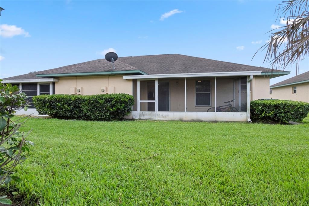 For Sale: $260,000 (3 beds, 2 baths, 1156 Square Feet)