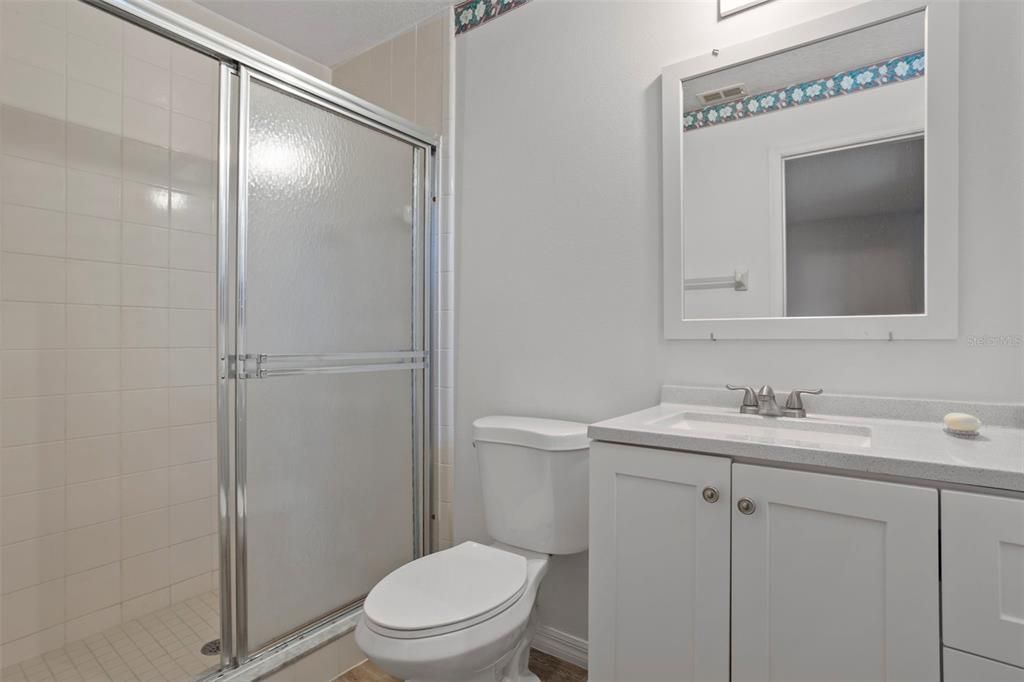 For Sale: $260,000 (3 beds, 2 baths, 1156 Square Feet)