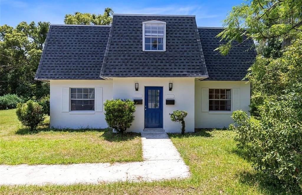 For Rent: $2,275 (5 beds, 3 baths, 1250 Square Feet)