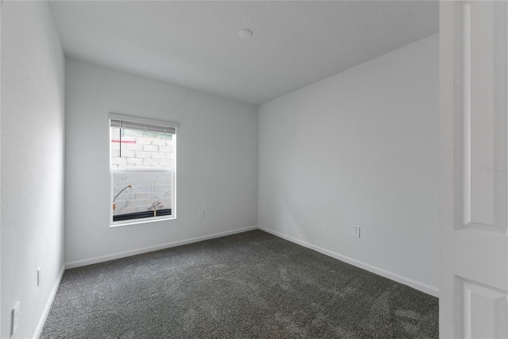 В аренду: $2,050 (3 спален, 2 ванн, 1470 Квадратных фут)