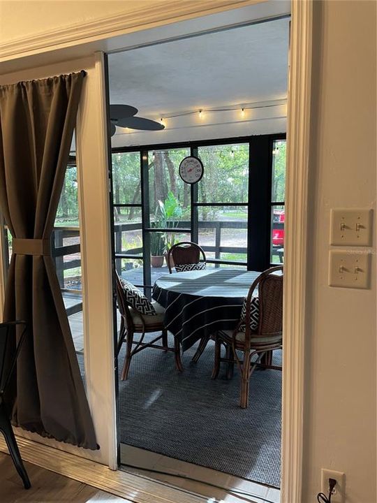 En Venta: $415,000 (3 camas, 2 baños, 1480 Pies cuadrados)