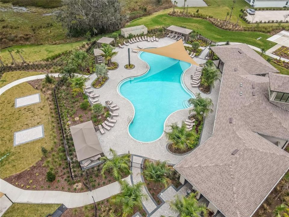 For Rent: $2,200 (3 beds, 2 baths, 1673 Square Feet)