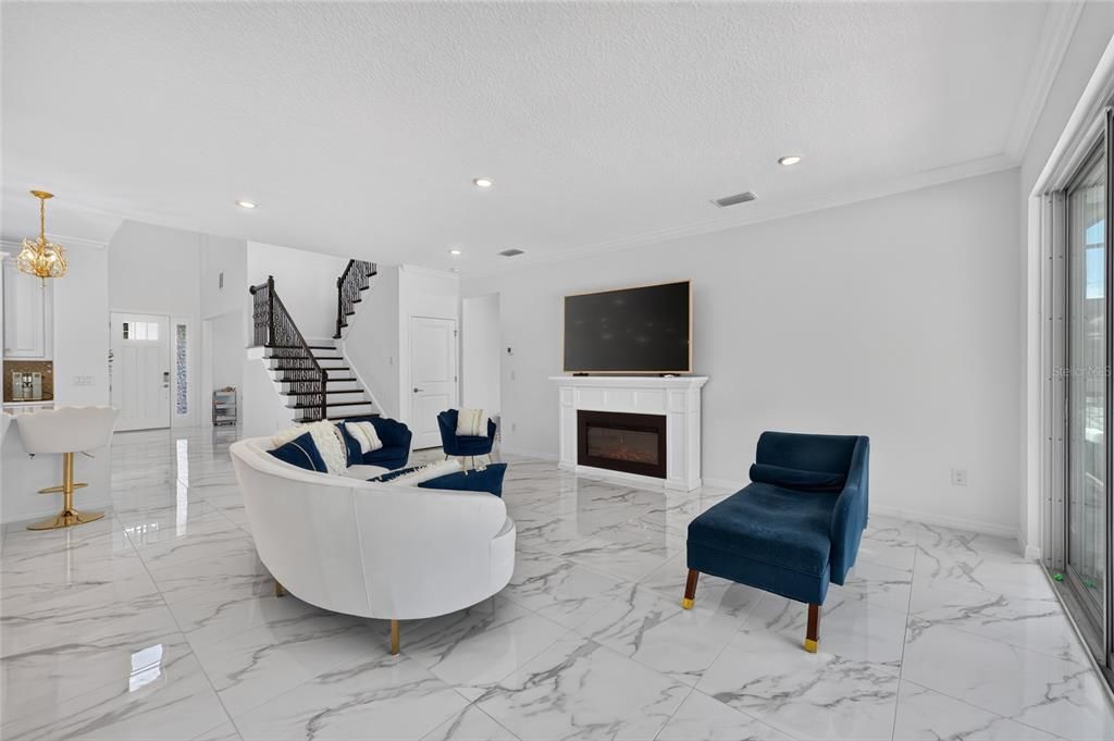 En Venta: $1,200,000 (7 camas, 4 baños, 4823 Pies cuadrados)