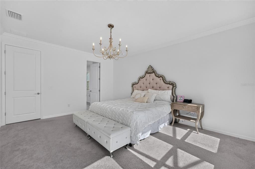 En Venta: $1,200,000 (7 camas, 4 baños, 4823 Pies cuadrados)