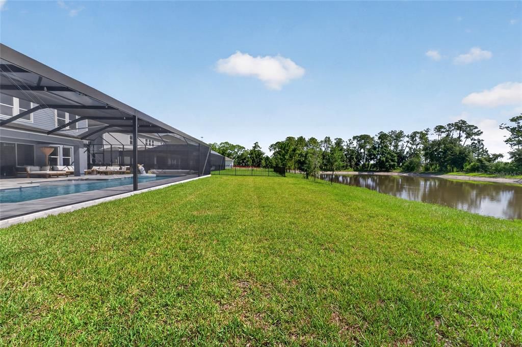 En Venta: $1,200,000 (7 camas, 4 baños, 4823 Pies cuadrados)