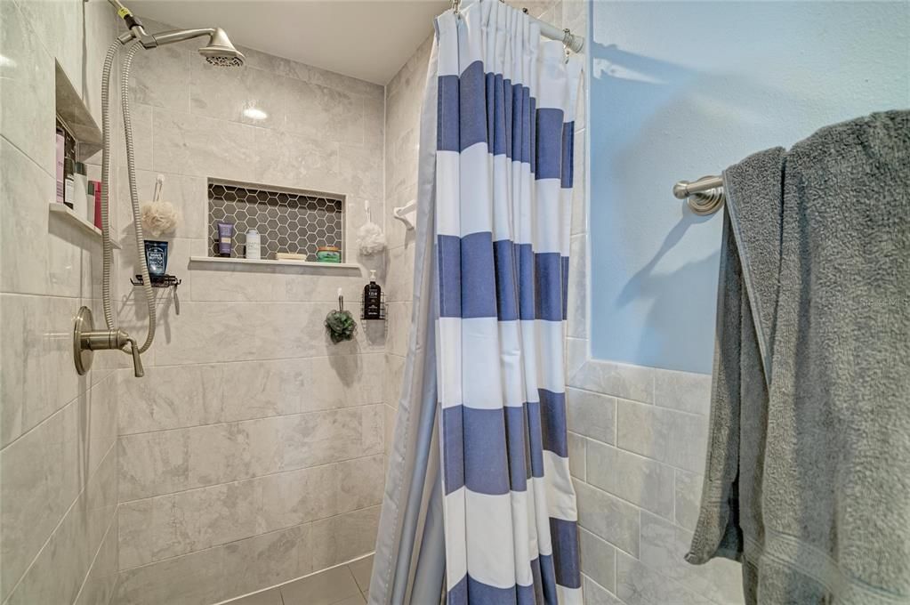 For Sale: $549,500 (4 beds, 2 baths, 1845 Square Feet)