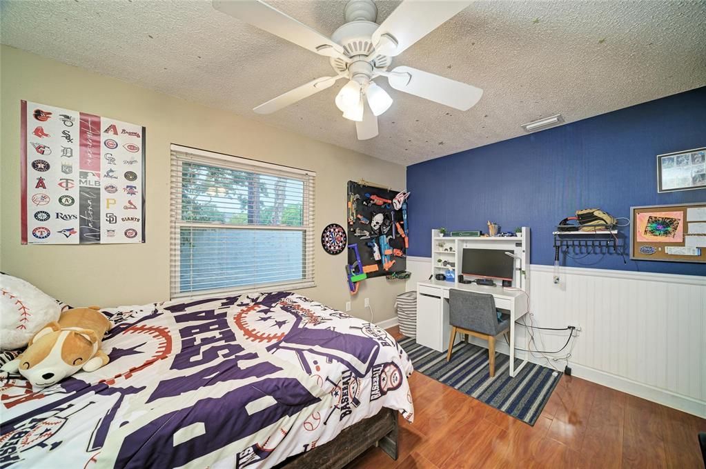 For Sale: $549,500 (4 beds, 2 baths, 1845 Square Feet)