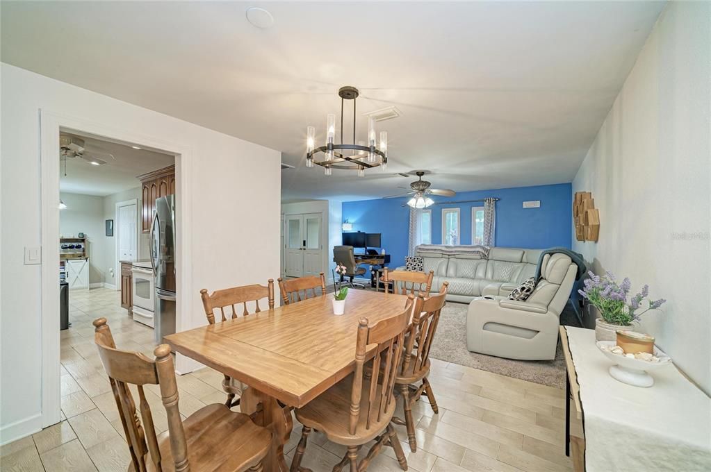 For Sale: $549,500 (4 beds, 2 baths, 1845 Square Feet)