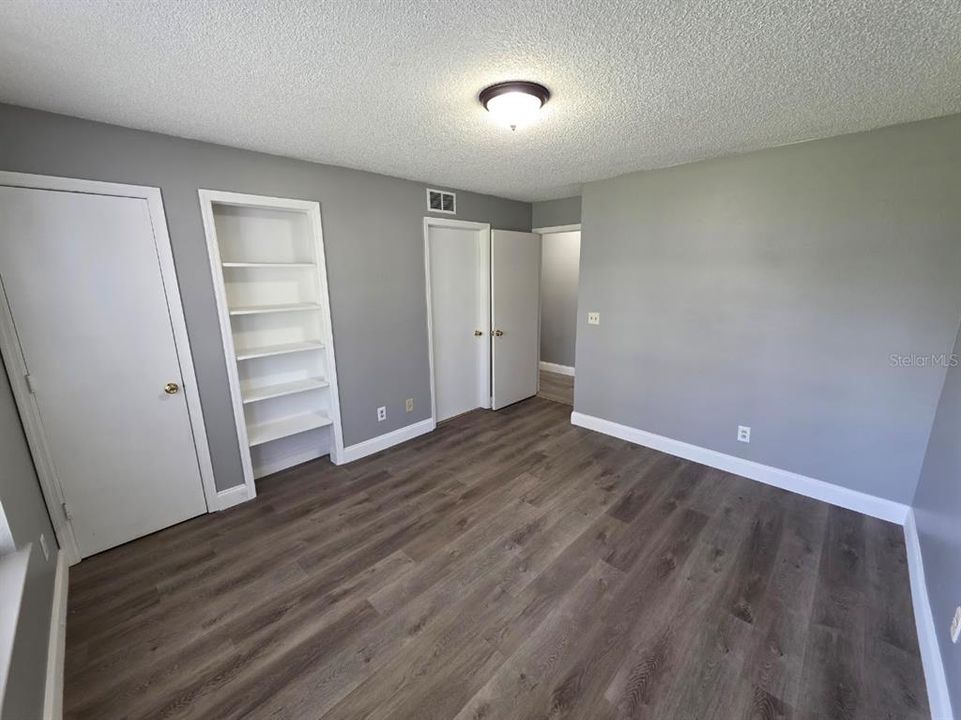 В аренду: $1,700 (2 спален, 2 ванн, 943 Квадратных фут)