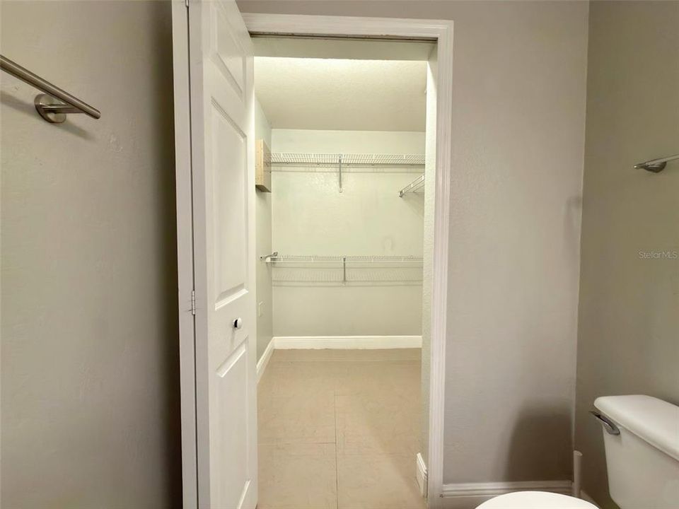 En Renta: $1,975 (2 camas, 2 baños, 1256 Pies cuadrados)