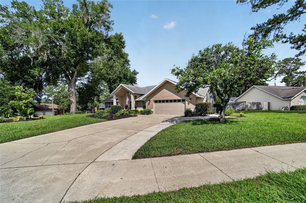 For Sale: $521,700 (3 beds, 2 baths, 2514 Square Feet)