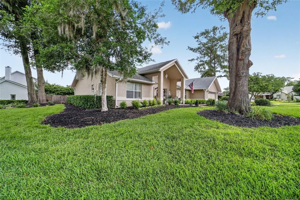 For Sale: $521,700 (3 beds, 2 baths, 2514 Square Feet)