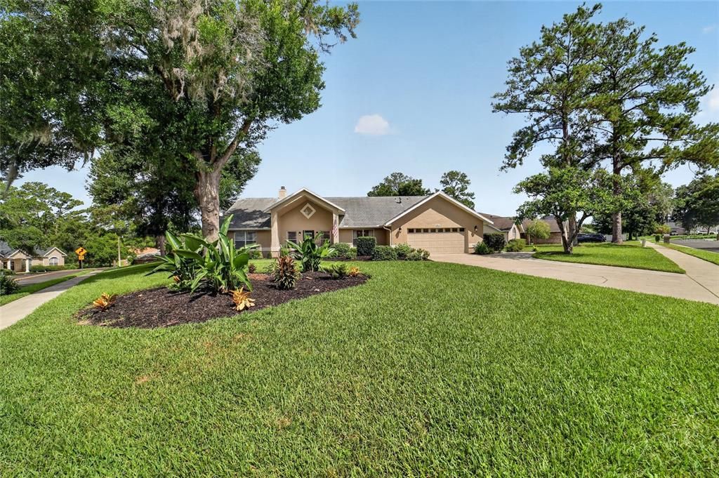 For Sale: $521,700 (3 beds, 2 baths, 2514 Square Feet)