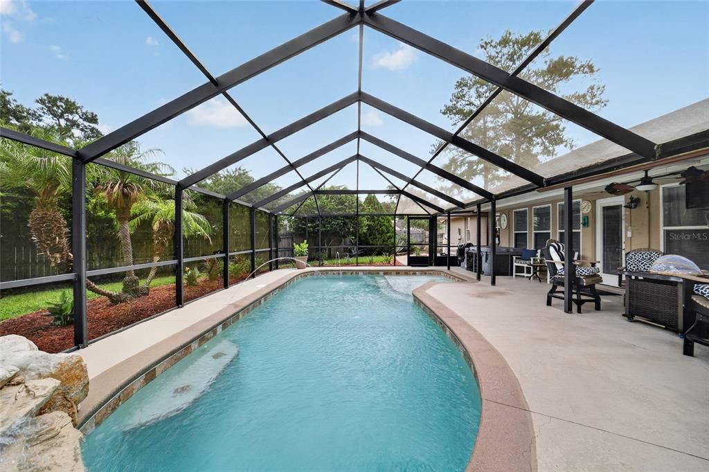 For Sale: $521,700 (3 beds, 2 baths, 2514 Square Feet)