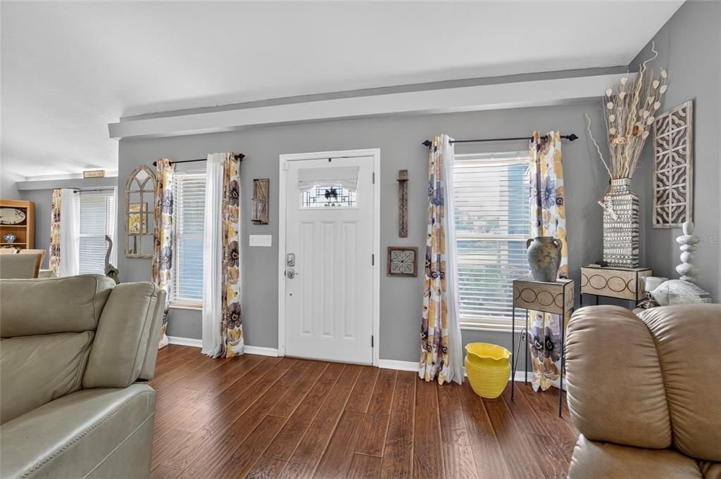 For Sale: $521,700 (3 beds, 2 baths, 2514 Square Feet)