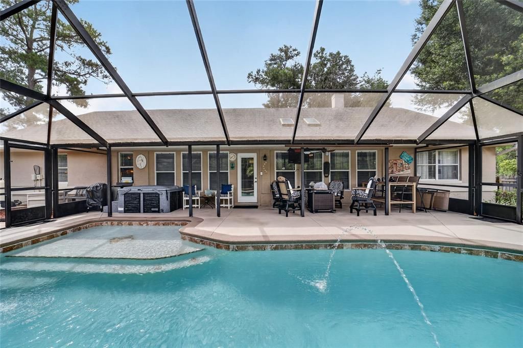 For Sale: $521,700 (3 beds, 2 baths, 2514 Square Feet)