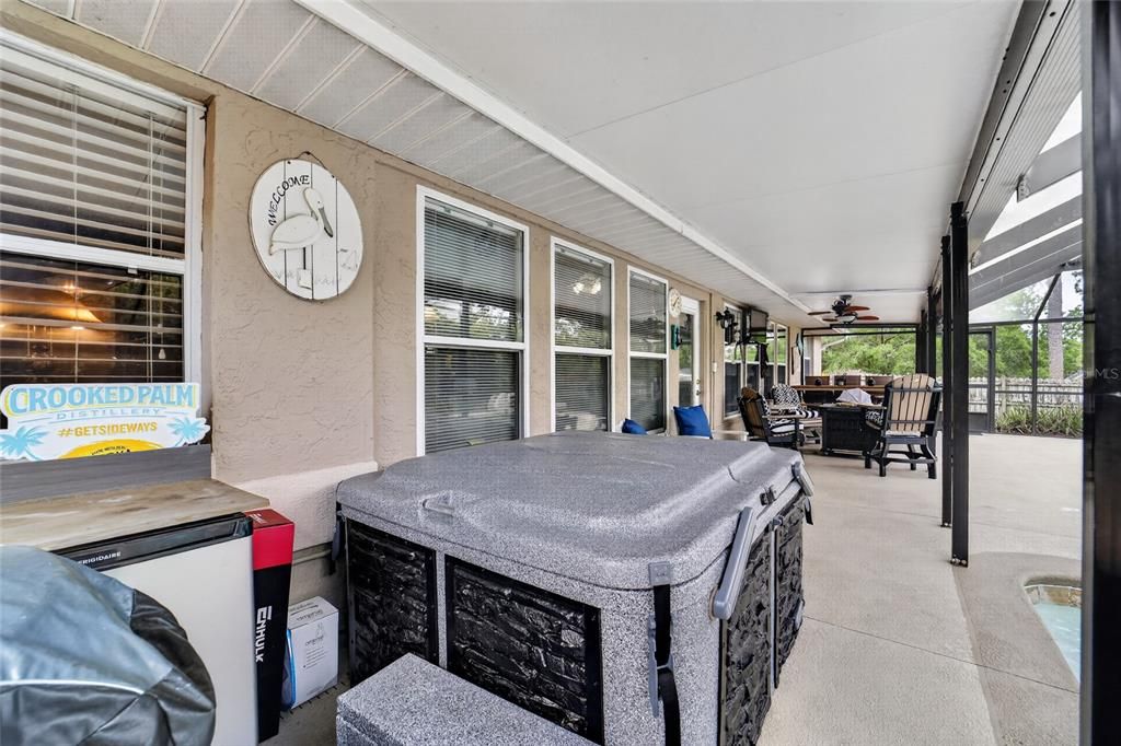 For Sale: $521,700 (3 beds, 2 baths, 2514 Square Feet)