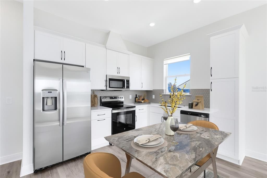 For Rent: $1,750 (1 beds, 1 baths, 850 Square Feet)